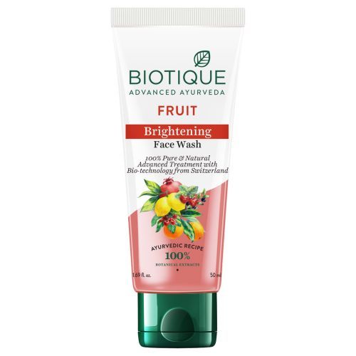 FRUIT BRIGHTENING FACE WASH