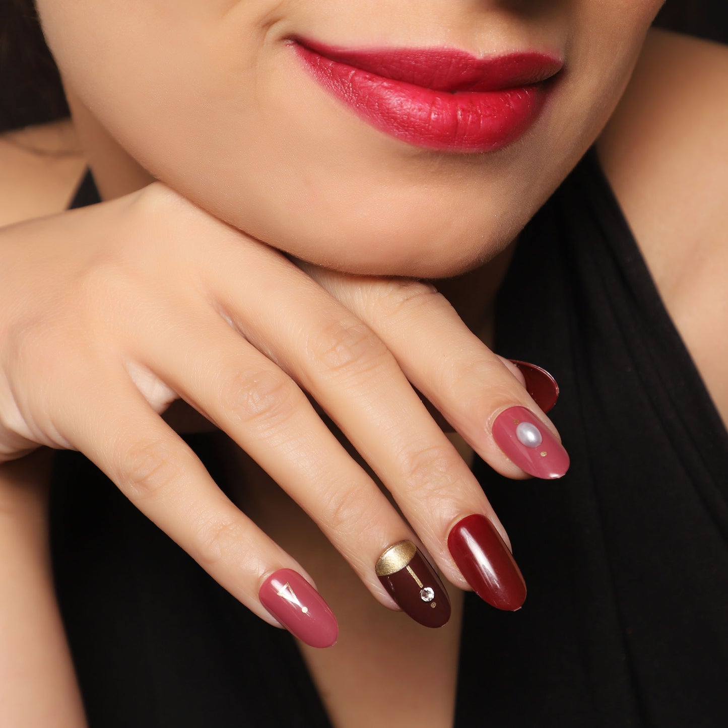 Stick On Nails | Matte Burgundy Tip Reusable Fake/Artificial Nails + Free French Tip