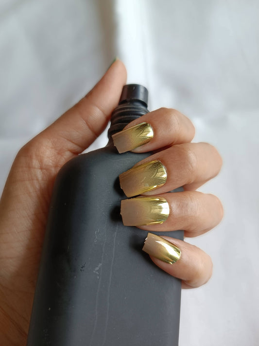Acrylic/ Press-on Designer Nails with Glue Tabs | Artificial Nails Under 100 - Box Shaped Brown-Gold Ombre Chromatic