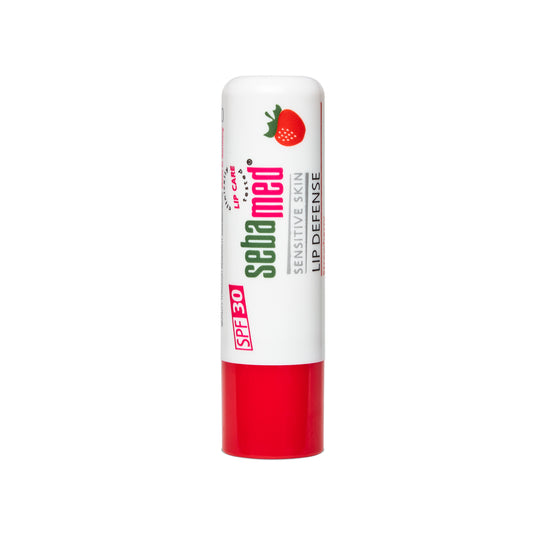 Lip Defense Strawberry 4.8gm
