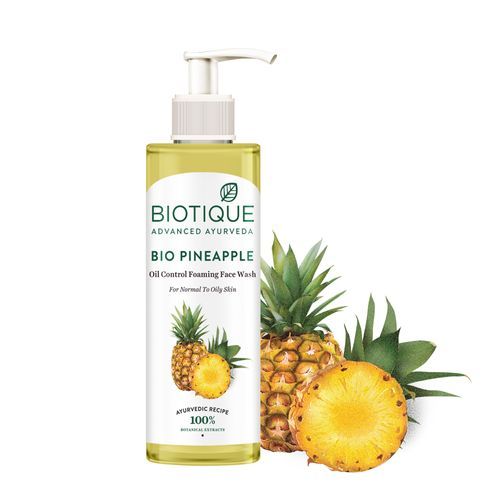 PINEAPPLE OIL CONTROL FOAMING FACE WASH